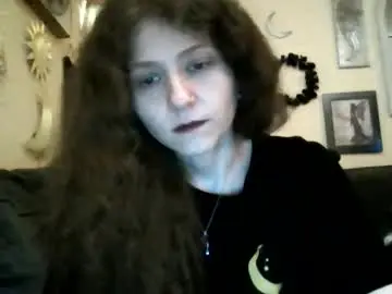 Queencrimsonlvx  live sex cam