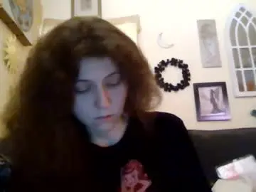 Queencrimsonlvx  live sex cam