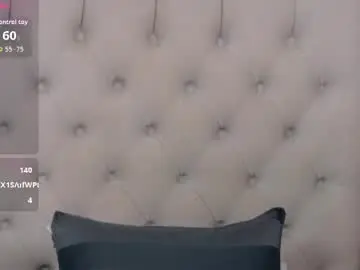 Rosalienorman  live sex cam