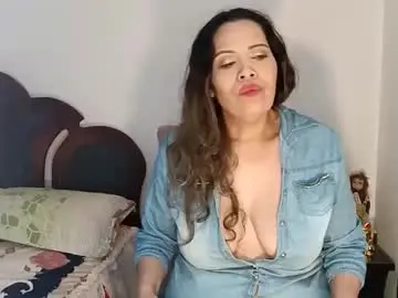 Samantha_gomez_xxx  live sex cam
