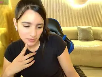 Scarlettvixen_r  live sex cam