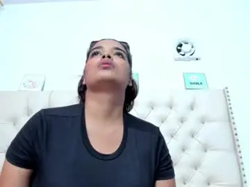 Selena_beautyy  live sex cam