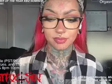 Sinfulincubus  live sex cam