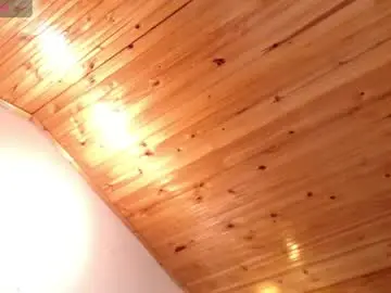 Yvonn_jlove  live sex cam