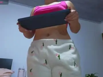 _bonnie_1  live sex cam