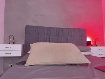 Axaras  live sex cam