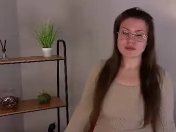 Chayalewis  live sex cam