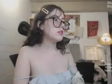 Cherrybunny21  live sex cam