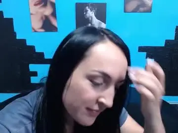 Cinthya_dan  live sex cam