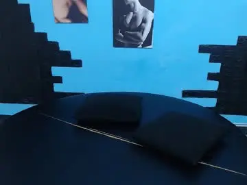 Cinthya_dan  live sex cam