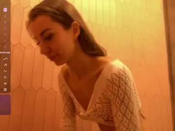 Crystallana  live sex cam