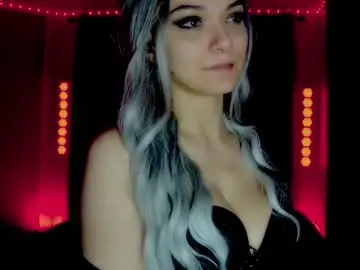 Darkskullmistress  live sex cam