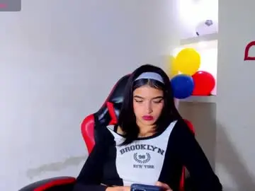 Honeyluxe_  live sex cam
