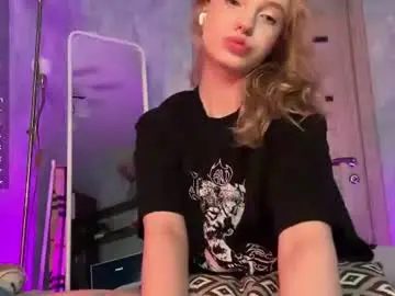 Itsevedarkside_  live sex cam