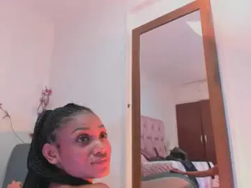 Kamila_arias  live sex cam
