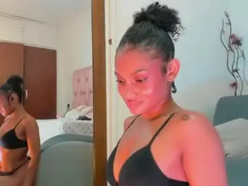 Kamila_arias  live sex cam