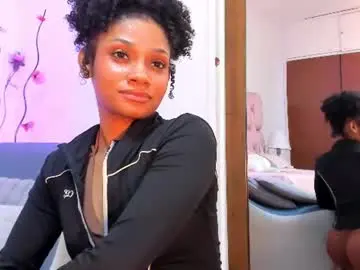 Kamila_arias  live sex cam