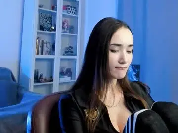 Lillllos  live sex cam