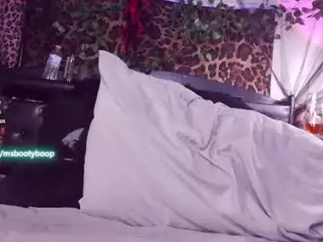 Ms_booty_boop  live sex cam