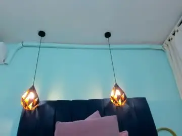 Neferet_opal  live sex cam