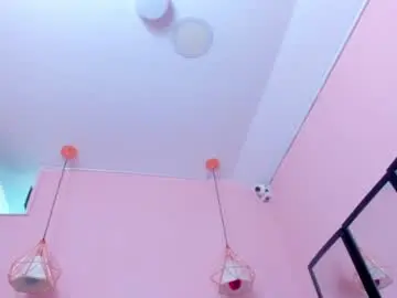 Neferet_opal  live sex cam