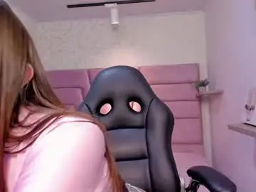 Niki_vael  live sex cam