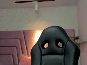 Niki_vael  live sex cam