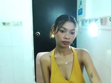 Perla_st  live sex cam