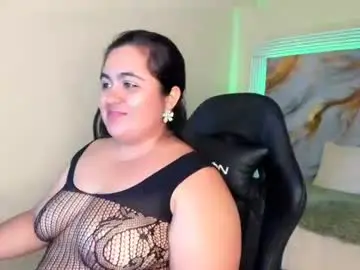 Saramilf_efti  live sex cam