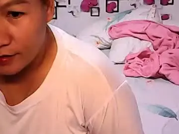 Sweetyummygirl  live sex cam