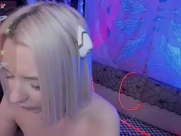 They_came_from_saturn  live sex cam