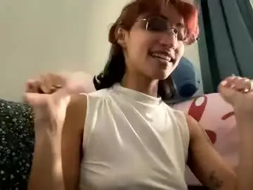 Tinyhairycherry  live sex cam