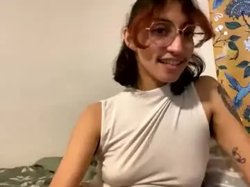 Tinyhairycherry  live sex cam