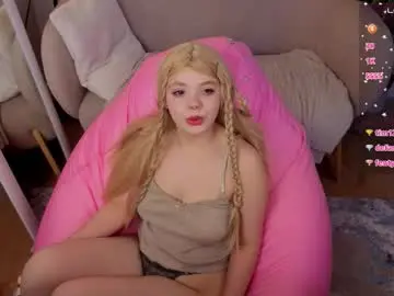 Waifu__ketrin  live sex cam