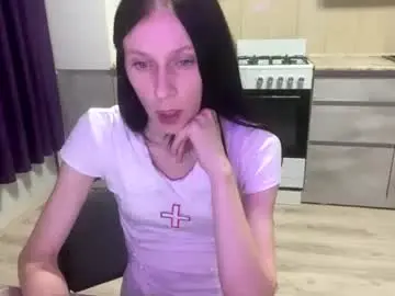 Adelyngray  live sex cam