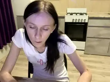 Adelyngray  live sex cam