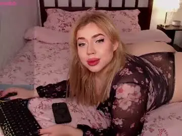 Bethflatcher  live sex cam