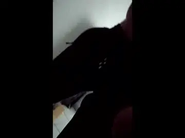 Canwejusttalk21  live sex cam