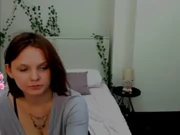 Charlotte_boobsss  live sex cam