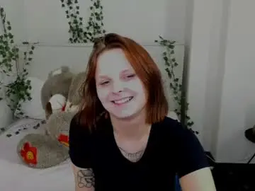 Charlotte_boobsss  live sex cam