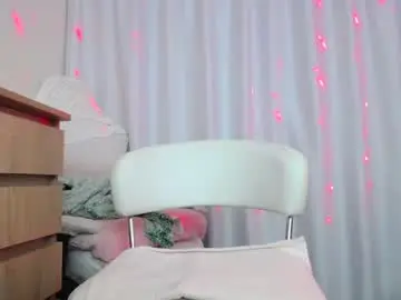 Faceless___  live sex cam
