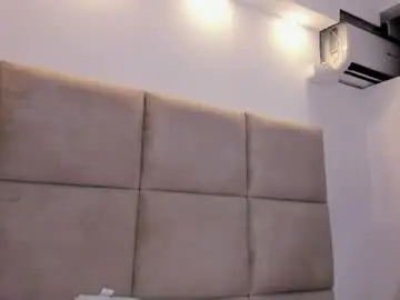 Kilyegomez1  live sex cam