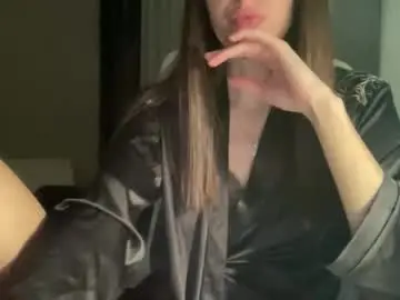 Koravine  live sex cam
