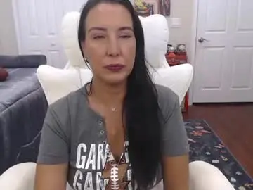 Krissy2024  live sex cam