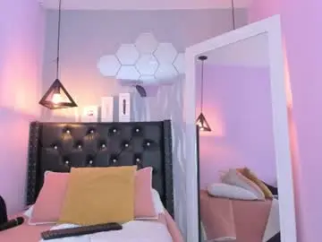 Lucia_rios  live sex cam