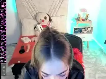 Mia_victoria420  live sex cam