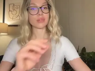 Milayah  live sex cam