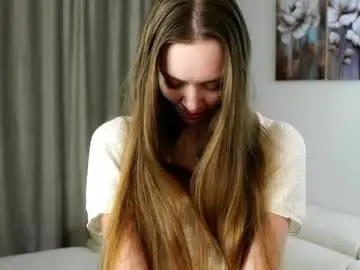 Nobukohittle  live sex cam