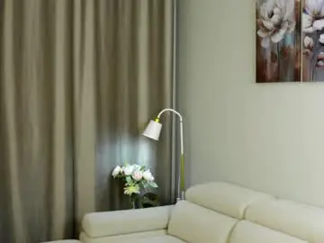 Nobukohittle  live sex cam