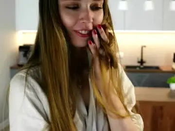 Nobukohittle  live sex cam